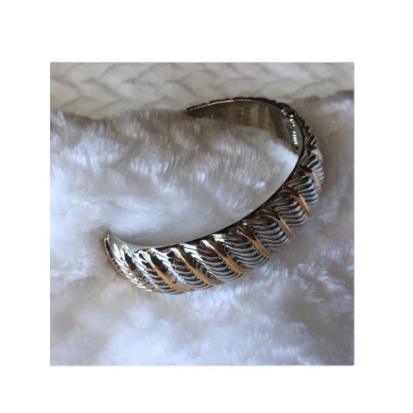 Kim Rogers Snap On Bracelet - Picture 6 of 8